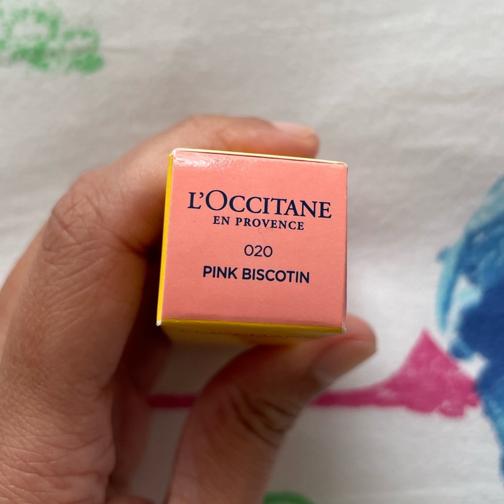 L’Occitane fruity lipstick 020 ( lite pink )